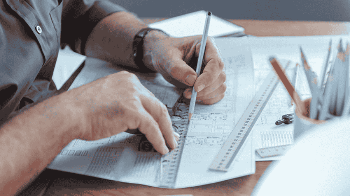 Life of An Architect – Jobs, Career, Salary, Working Hours, Fees & More