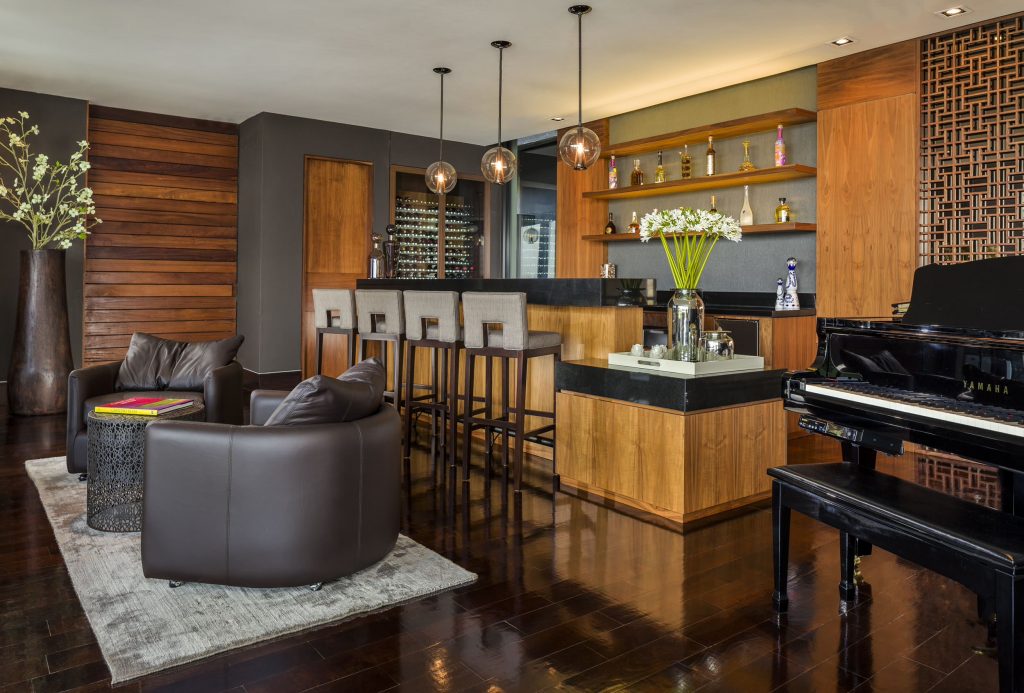 home bar - interior design tips