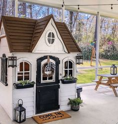 playhouse front porch decorating ideas