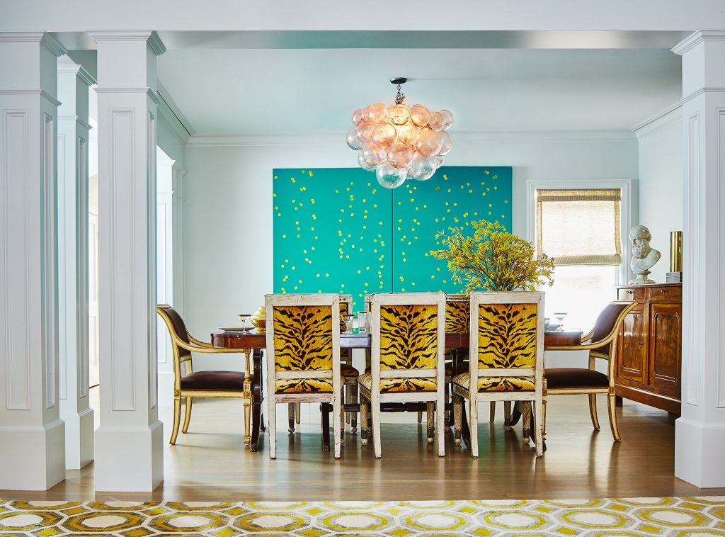 stay limited animal prints pattern in interior design
