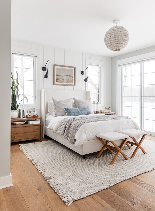 minimalize color palette - coastal interior design