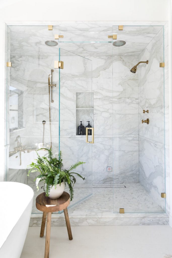 floor to ceiling tiles - bathroom decor ideas