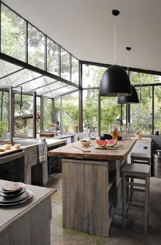 summer house kitchen