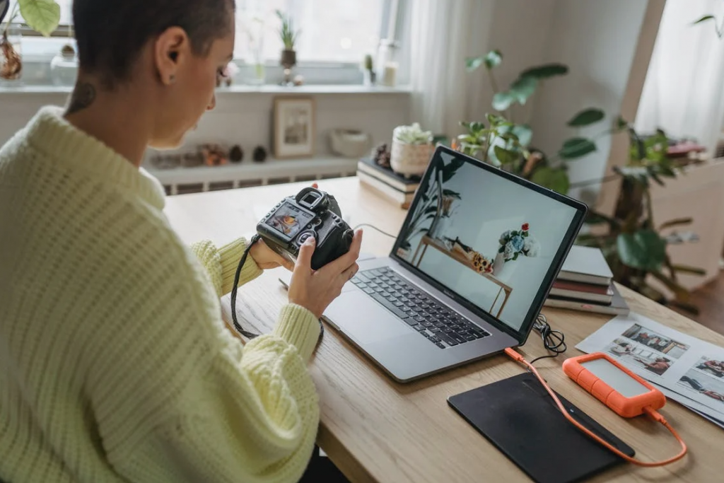 importance of blogs - market your edesign services