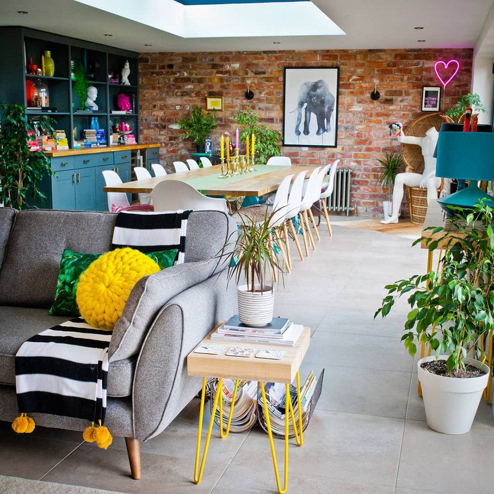 open floor plan - mixed mediums