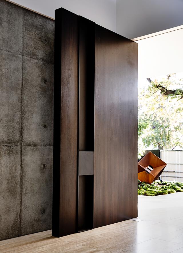 front door ideas - classic door
