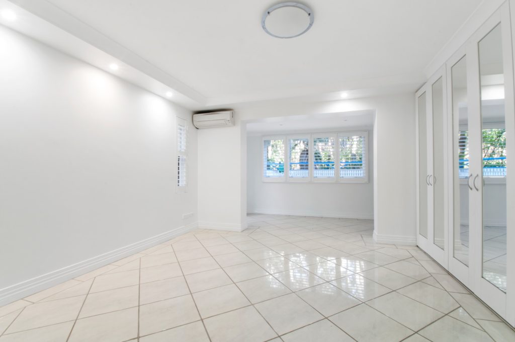 Tile-flooring-for-interiors