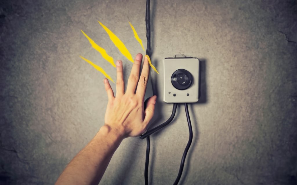 How Can You Mitigate Electrical Hazards as an Interior Designer?