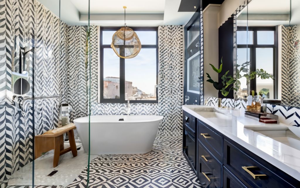Geometric tiles