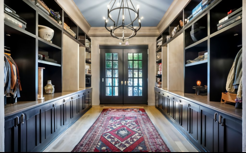 Mudroom-ideas-Showcase-a-Wow-Factor
